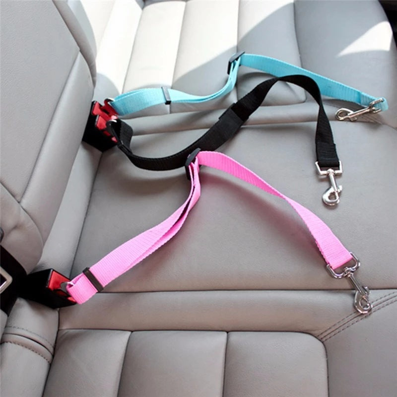 Cinturón de Seguridad Ajustable para Mascotas en el Auto